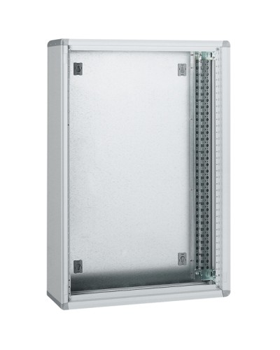 Шкаф распределительный Legrand 020401 в Чите Щиты электрические Pintop.ru