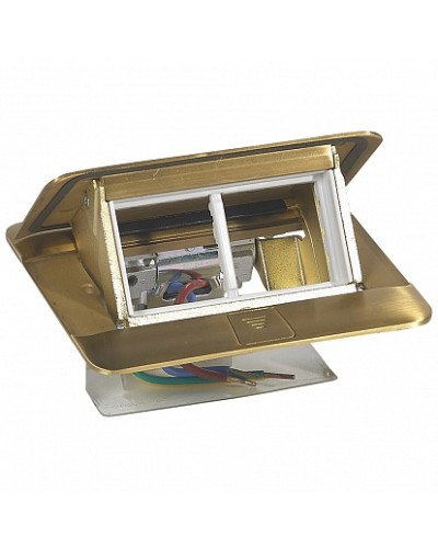 Блок розеточный выдвижной Legrand 054017 в Чите Блоки розеток Pintop.ru