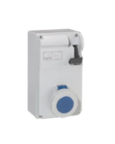 Щиток комбинированный Legrand 056621 в Чите Щиты электрические Pintop.ru